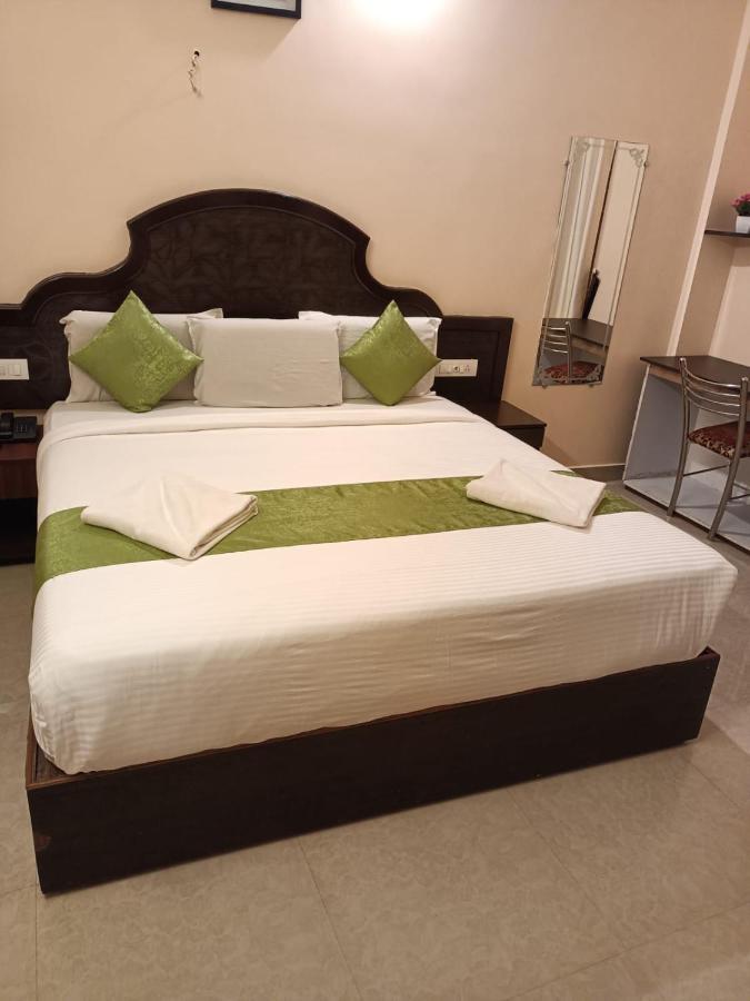 Ebenezer Plaza 3* Nedumbassery