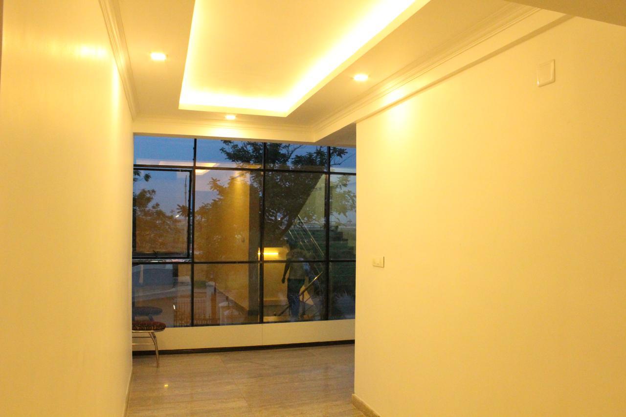 Ebenezer Plaza Hotel