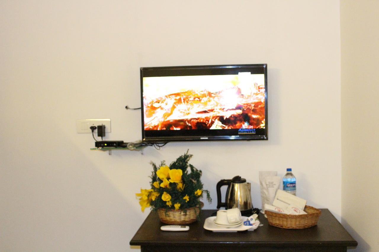 Ebenezer Plaza 3*