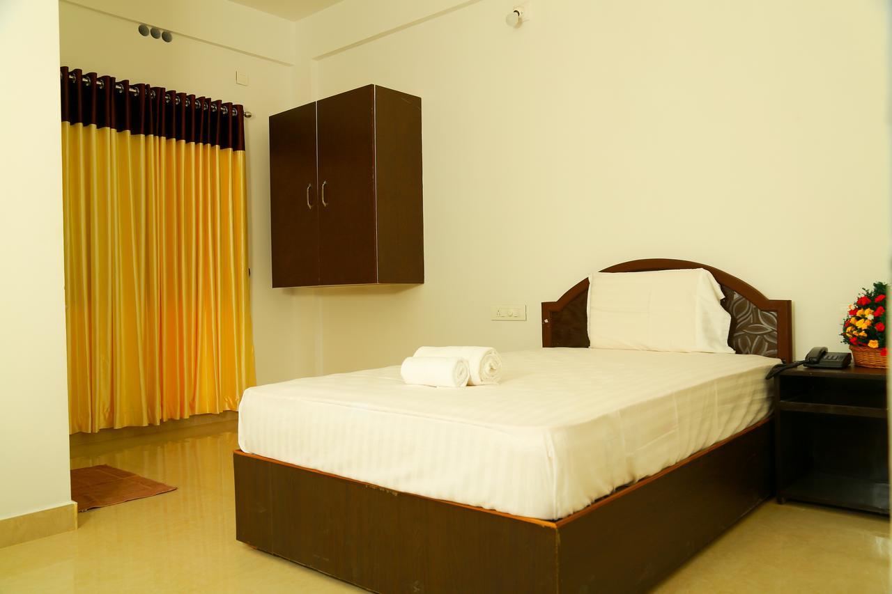 Ebenezer Plaza 3* Nedumbassery